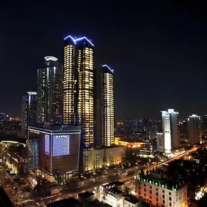 The Classic 500 Pentaz Executive Апарт-отель